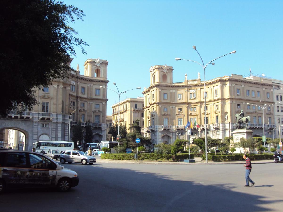 לינה וארוחת בוקר פלרמו Palazzo Amazigh מראה חיצוני תמונה